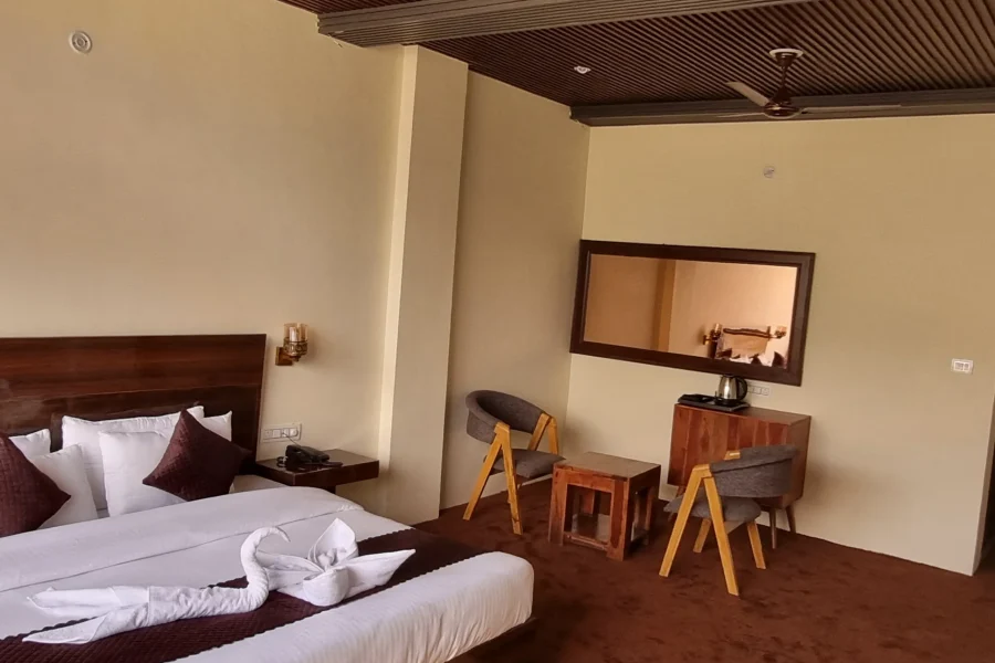 Kashi Retreat, Guptkashi